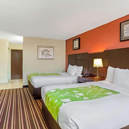 La Quinta By Wyndham Salisbury Hotel Ruang foto